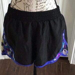 2 for $12 Teak Gear Black Women's Shorts with Colorful Trim with liner Sz M